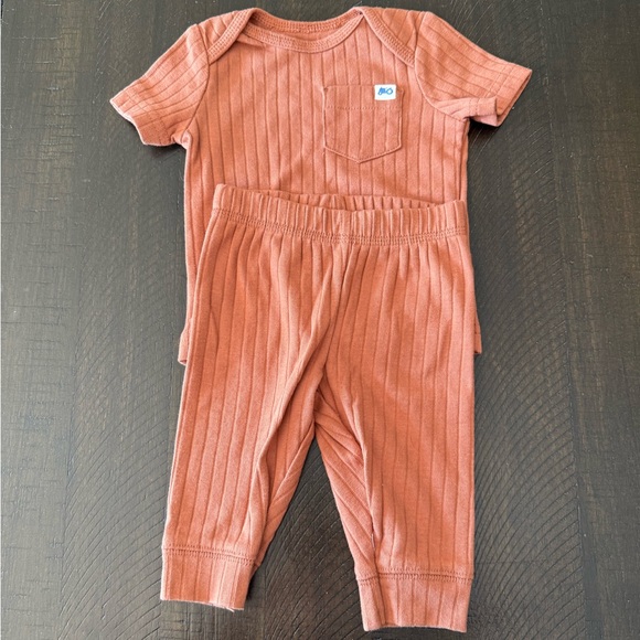 Carter's Other - Carters Matching Set